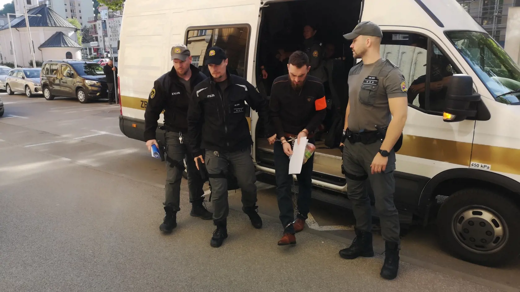 Andrej označil terajšie tresty za drakonické.