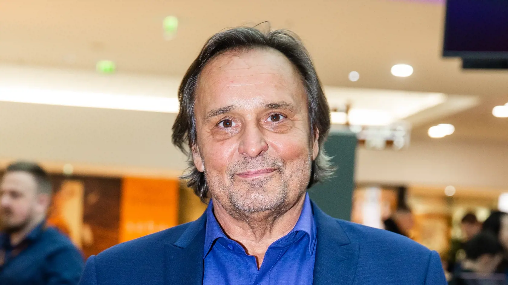 Premiéra slovenského filmu "Sviňa" v jednom z bratislavských nákupných centier. Na snímke Jozef Vajda.