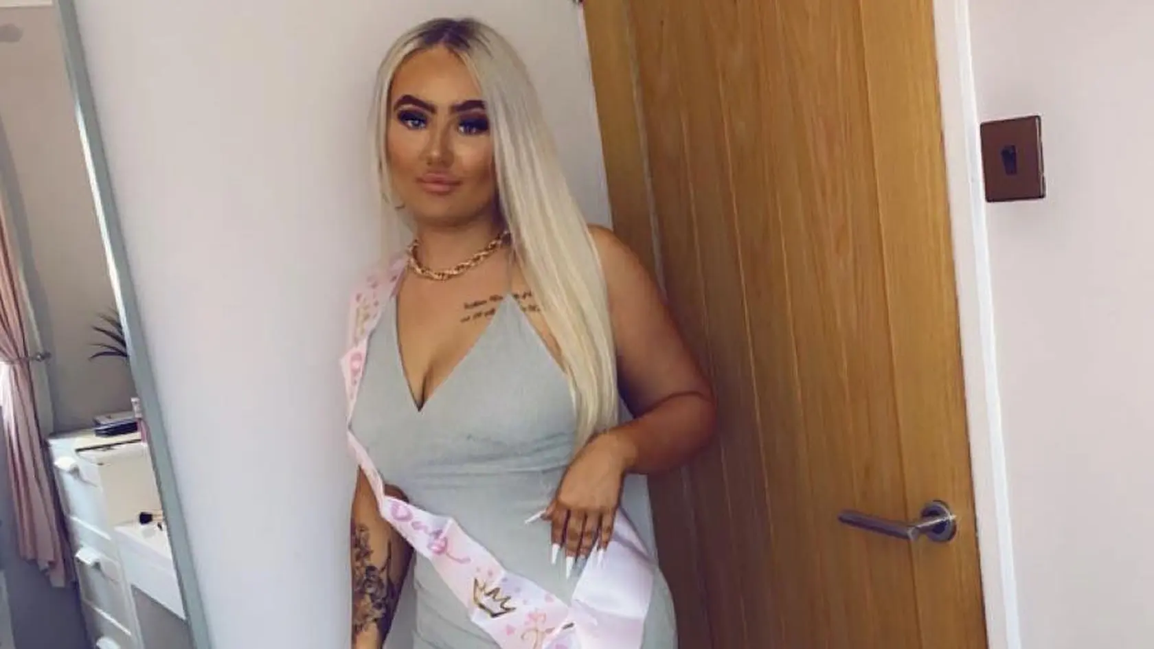 Kira (21) sa snažila vyrovnať so životnými problémami za každú cenu