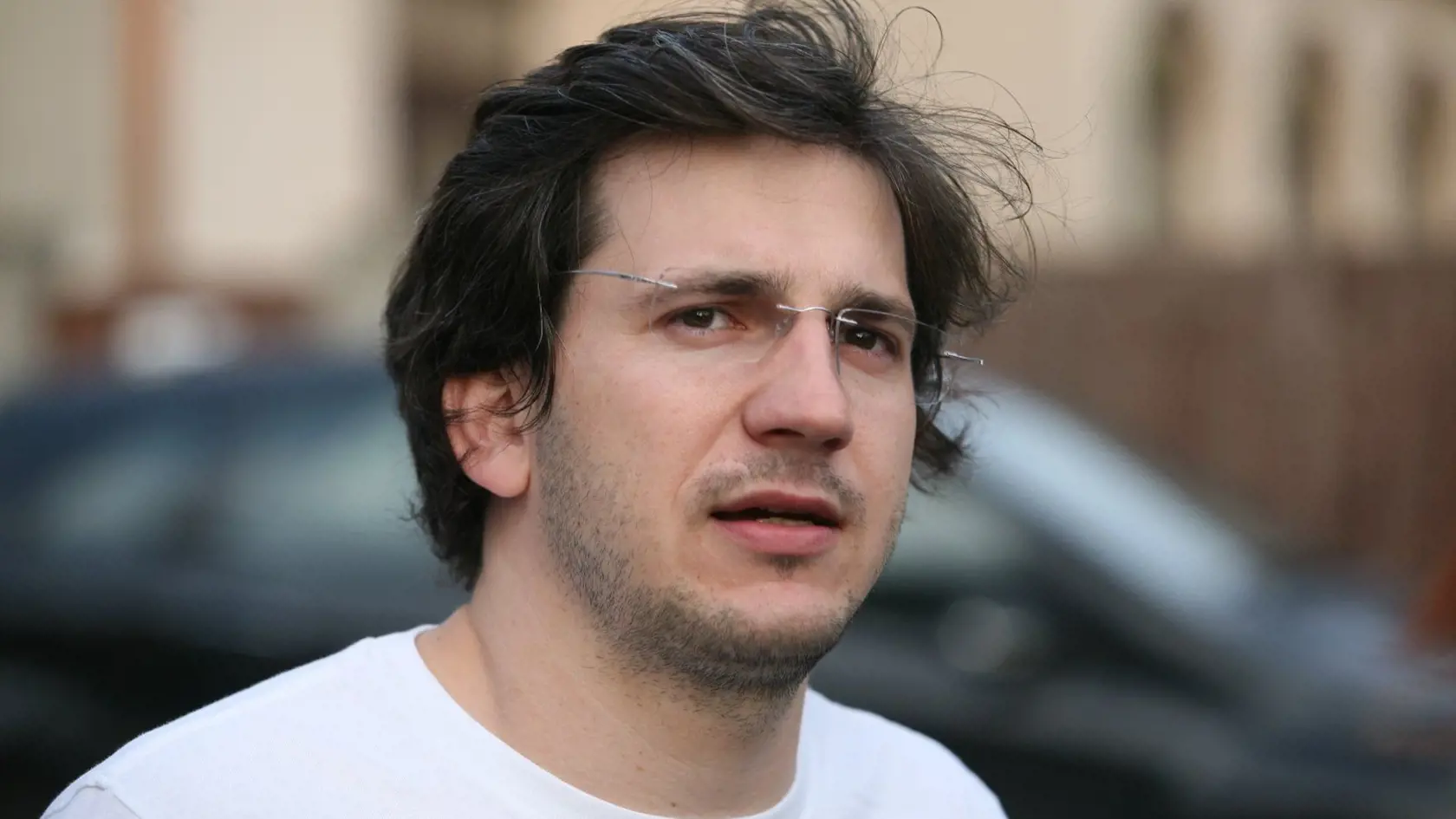Juraj Mokrý počas krstu CD Roba Opatovského.