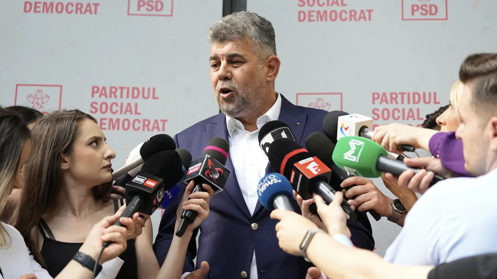 Rumunský premiér Marcel Ciolacu.