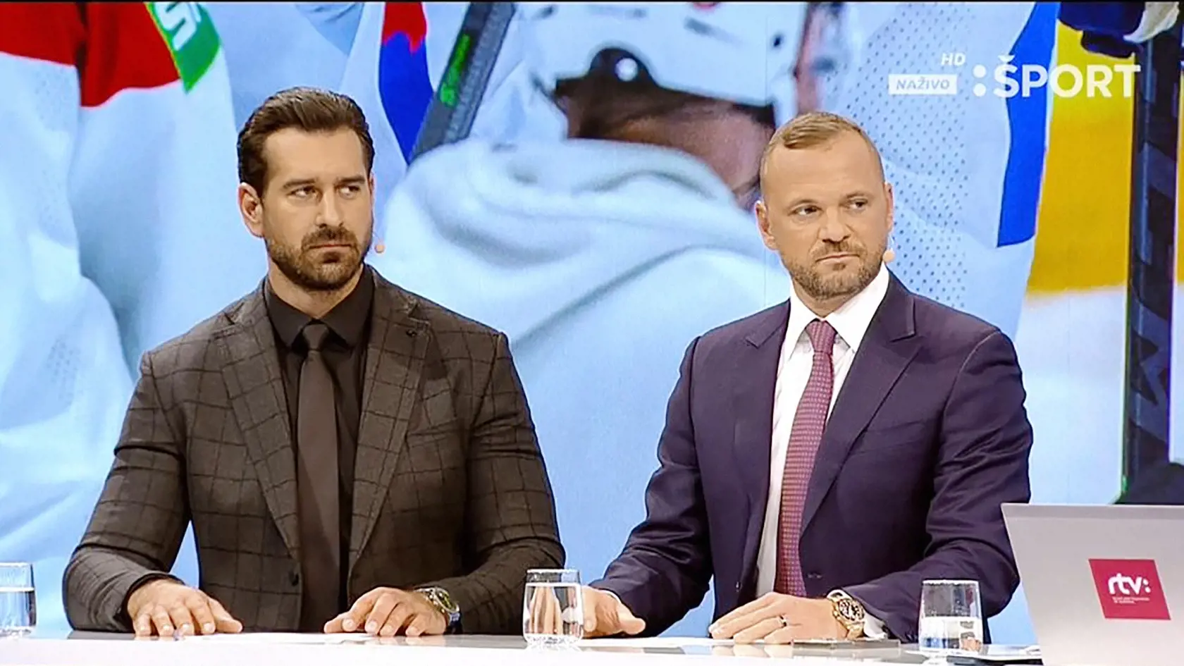 ŠVAJČIARSKY ŠPERK
Bývalý hokejista odprezentoval aj zlaté hodinky.