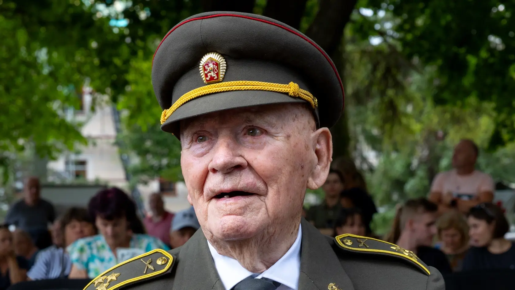 Počas prvého dňa osláv 80. výročia SNP v Banskej Bystrici bolo na programe aj stretnutie s vojnovými veteránmi. Na snímke je veterán František Orlovský.