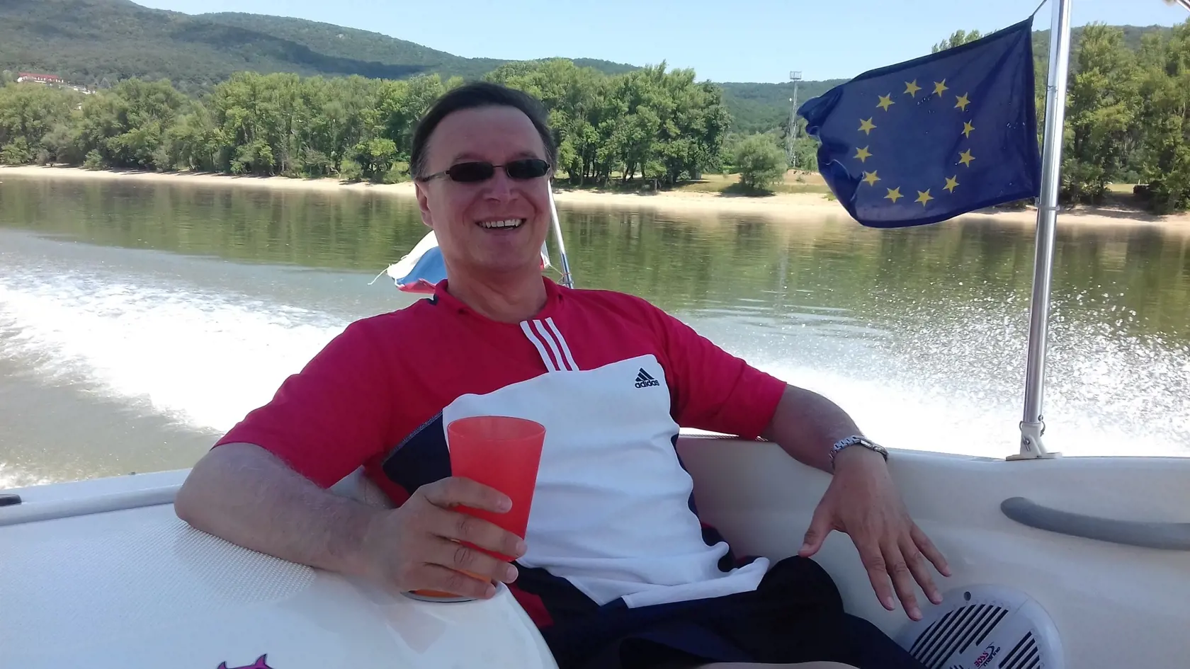 Karol Suchan zakladá stranu Nevakcinovaní - Sapere aude.