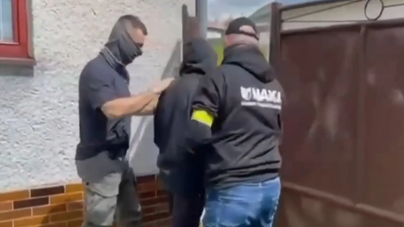 NAKA zadržala len 14-ročného tínedžera. Mal poslať poplašnú správu o bombovej hrozbe do jednej zo škôl v Brezne,