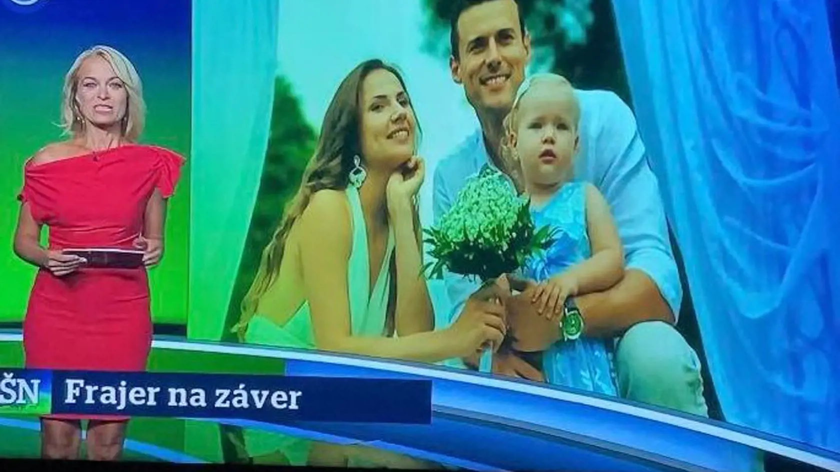August 2022: Športový moderátor Peter Varinský sa oženil. Jeho vyvolenou sa stala dlhoročná partnerka Lenka Perželová, ktorá je jeho kolegyňa z Markízy.