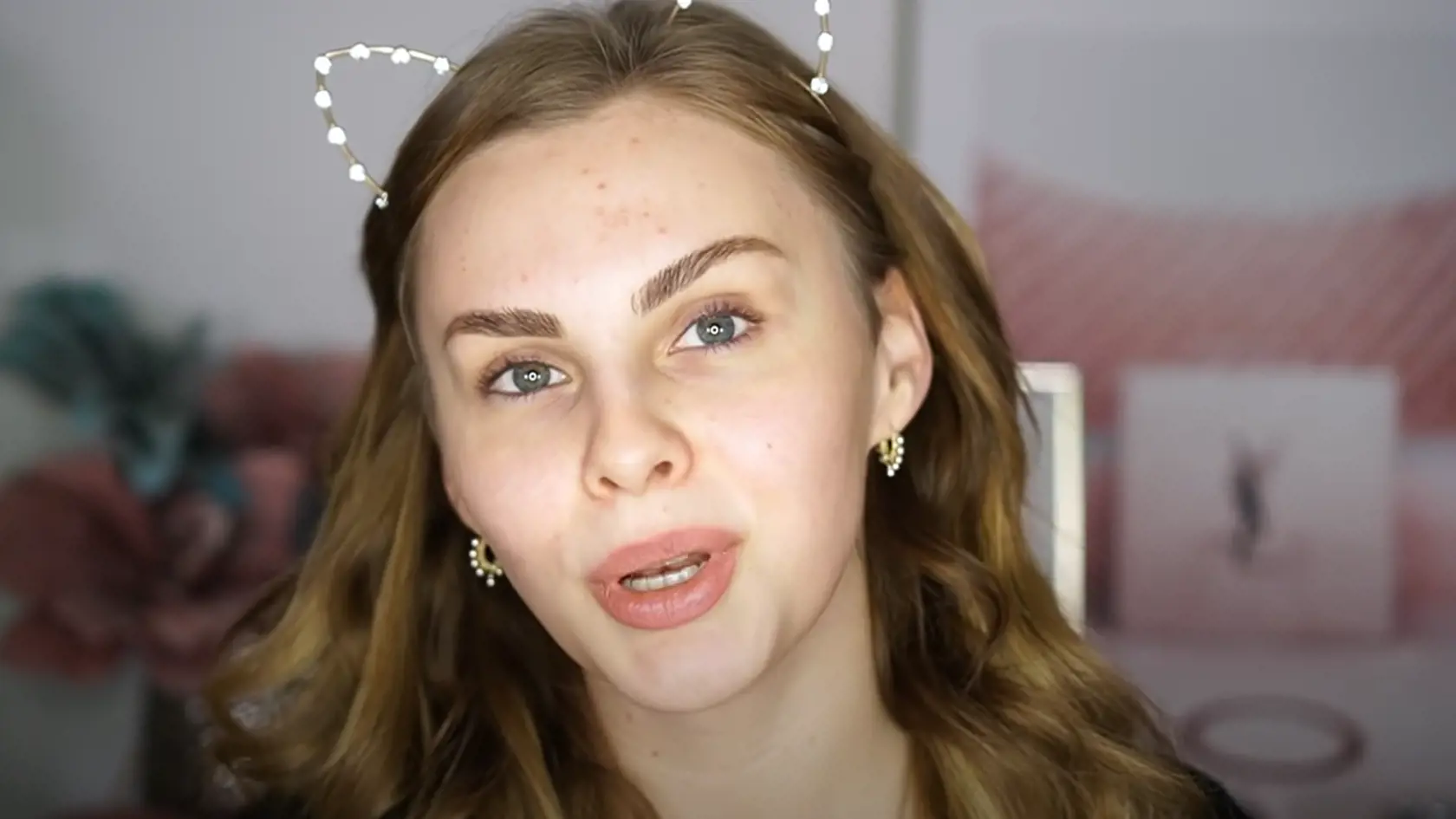 Jana Hrmová vyzerá bez make-upu ako nežné dievčatko.
