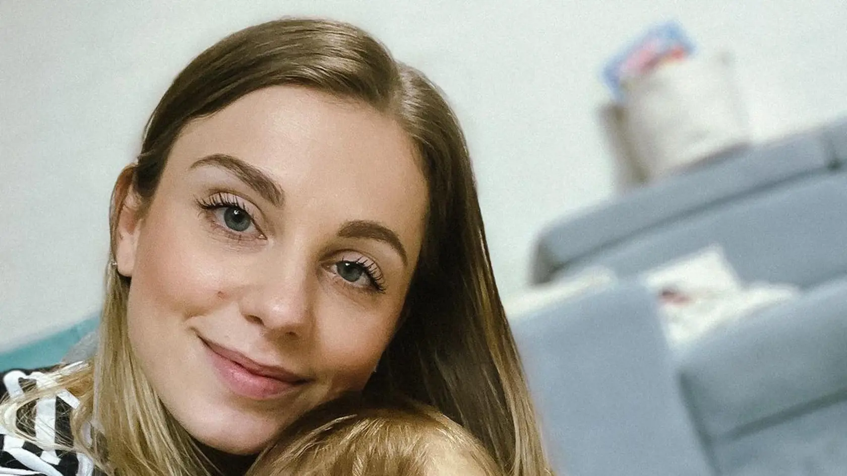Dominika so synom.