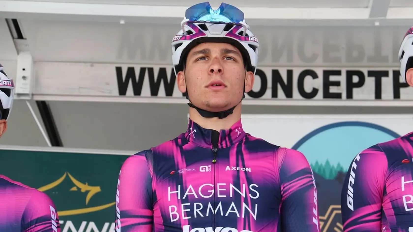 Mladý taliansky cyklista Samuele Privitera zomrel počas prvej etapy mládežníckych pretekov Giro della Valle d'Aosta.