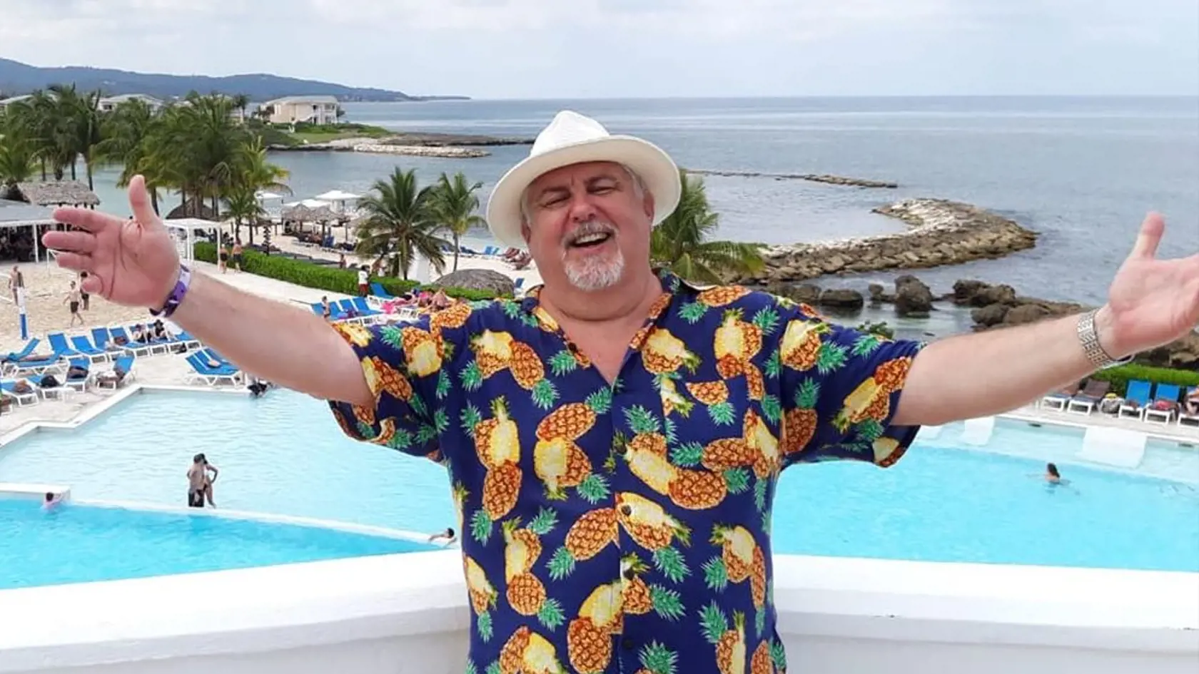 Oliver Andrásy je síce na dôchodku, no užíva si luxus.