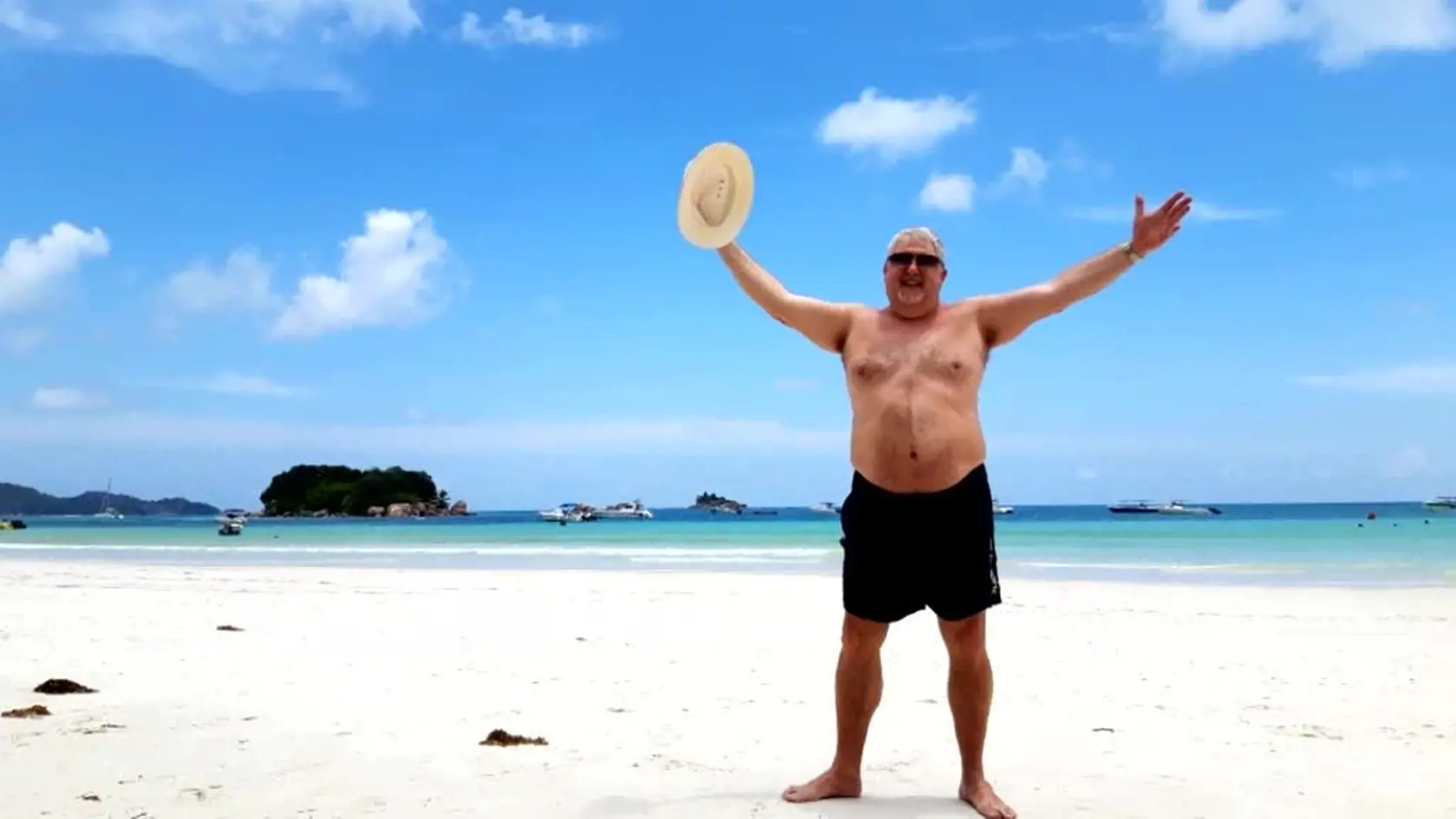 Humorista Oliver Andrásy si užíva luxus.