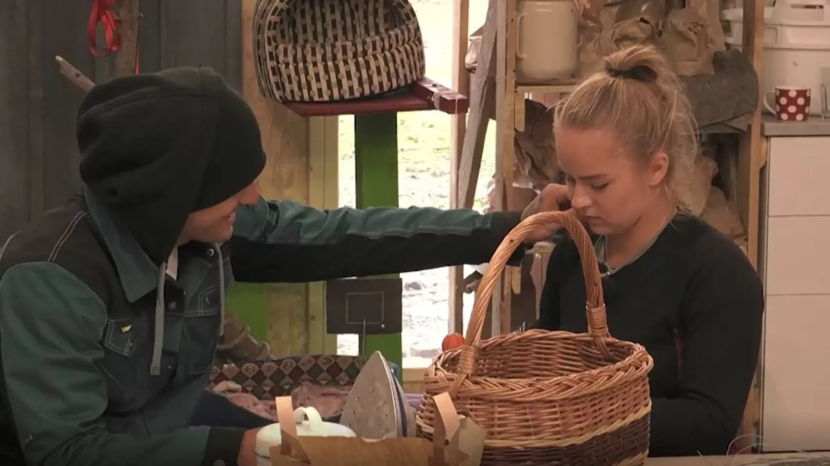 Bývalá misska Xénia Gregušová sa na Farme poriadne zaguľatila.