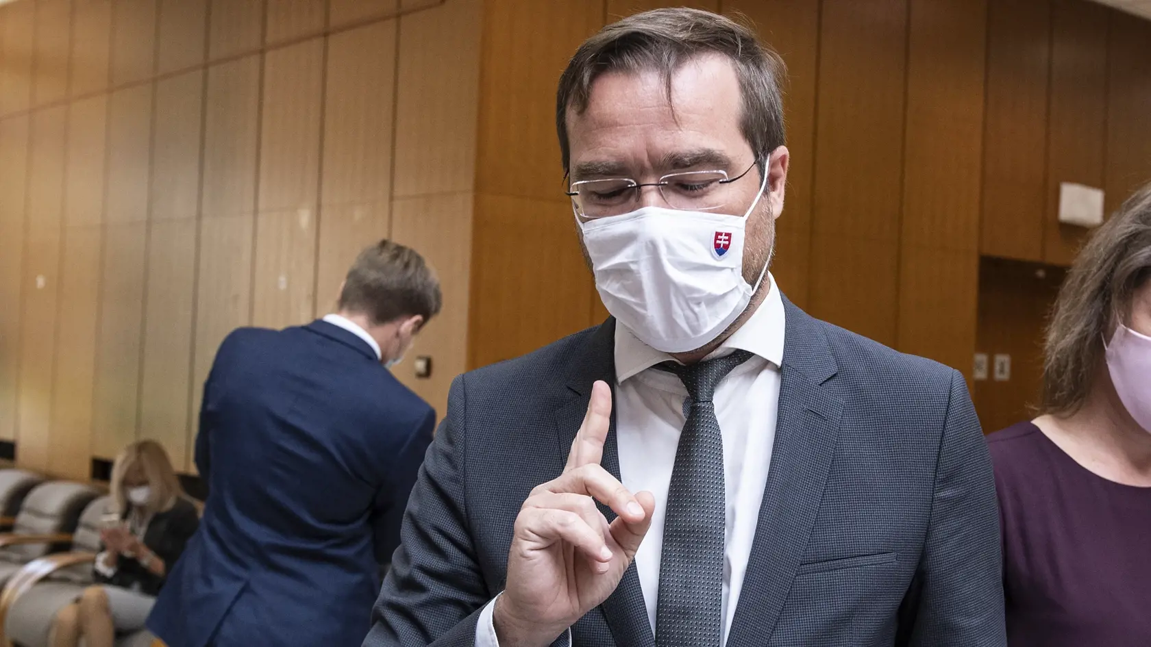 Minister zdravotníctva bude poisťovniam diktovať, koľko a na čo majú minúť peňazí.