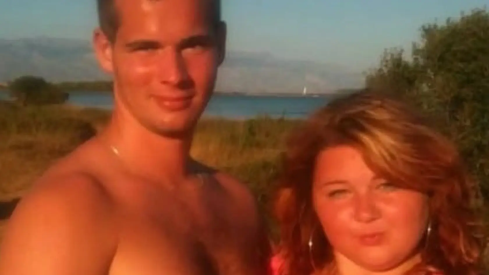 Spoznali  by ste dnes obľúbeného komika?