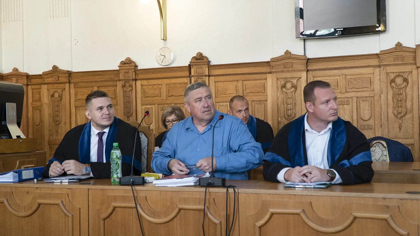Odsúdený Dušan Kováčik na súde prvýkrát vo väzenskom mundúre dňa 8. septembra 2022.