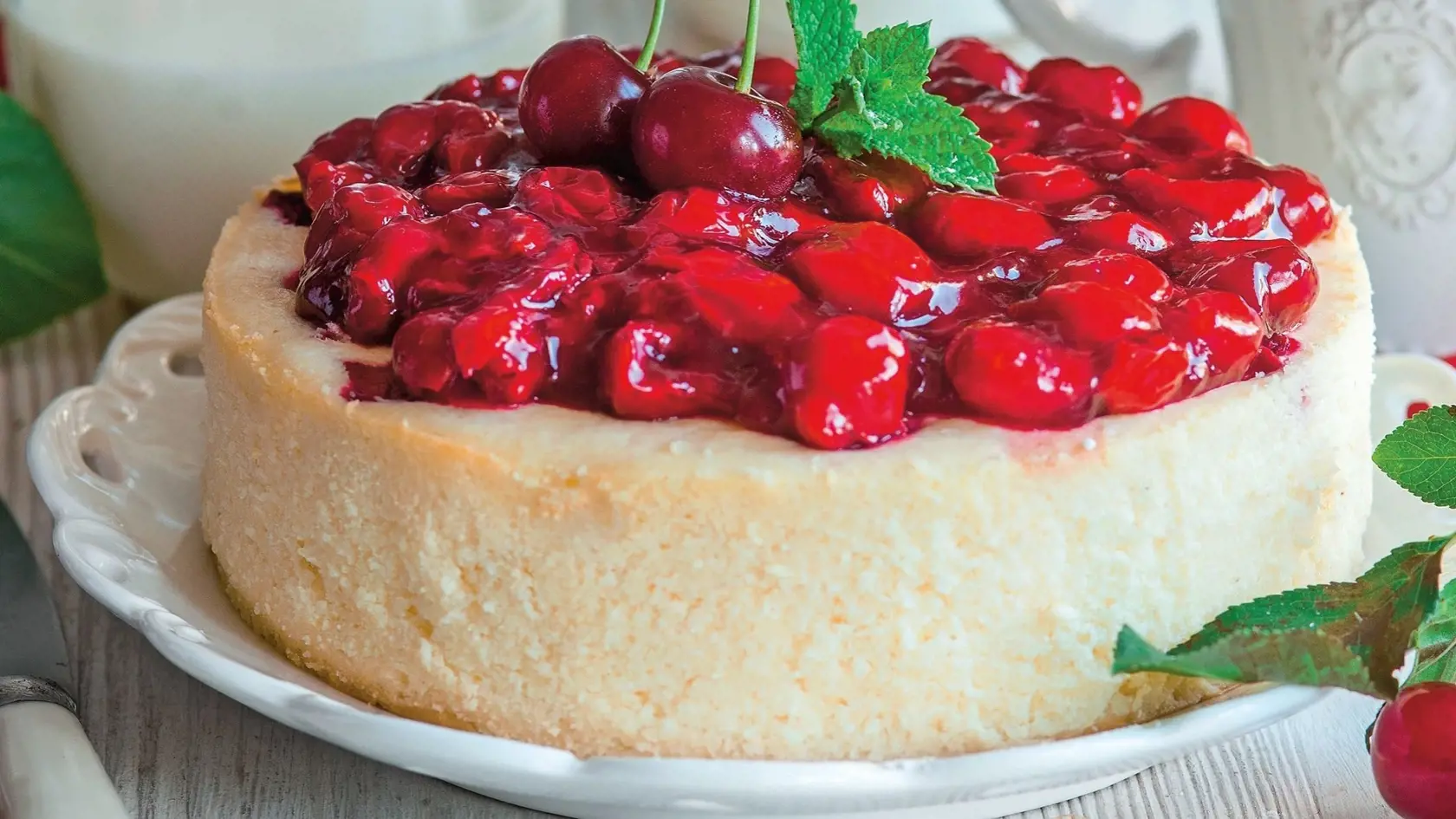 Čerešňový cheesecake zo syra cottage