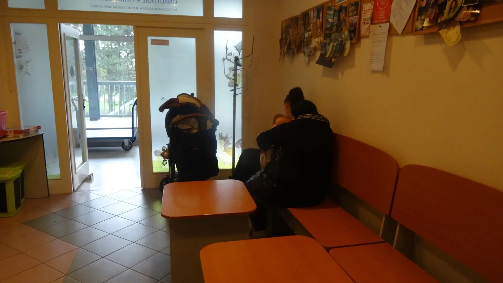 Malá chodba pri vstupe na oddelenie.
