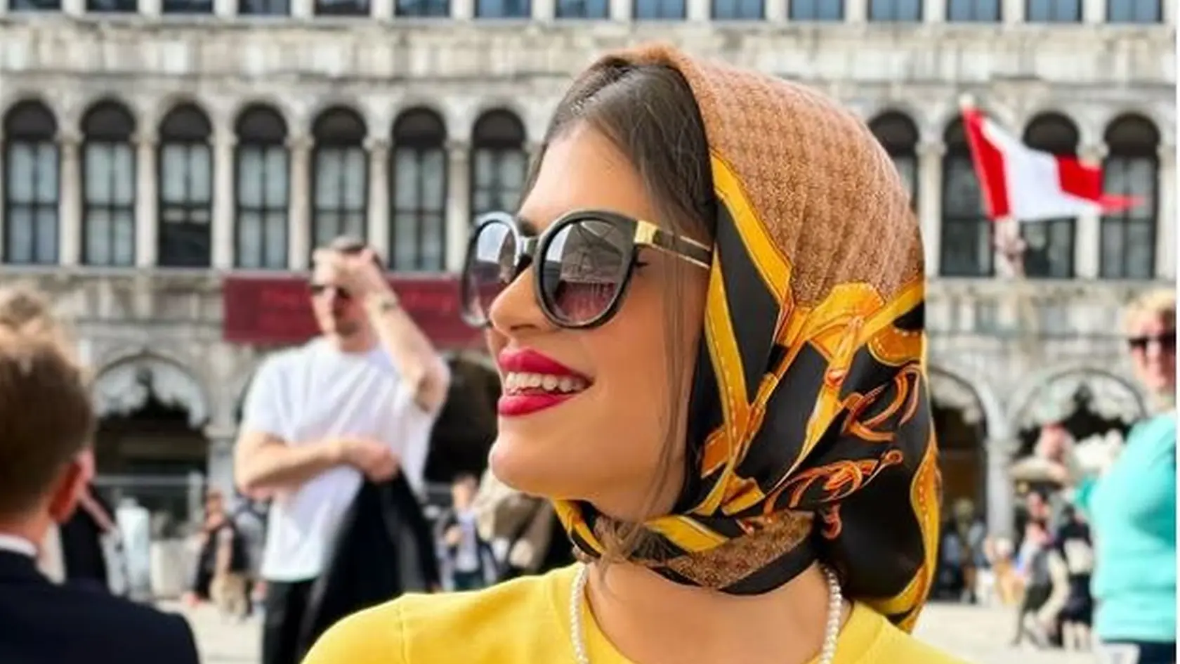 Vanessa Šarköziová si s rodinou užíva Benátky.