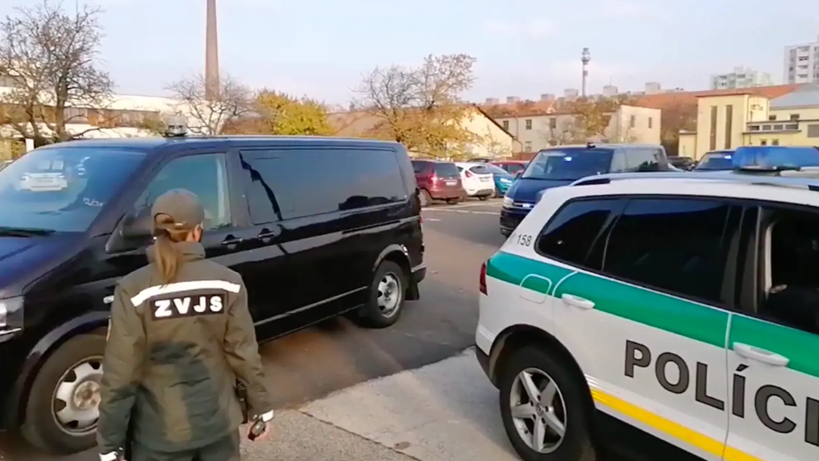 Prevoz exšéfa polície Tibora Gašpara na Špecializovaný trestný súd v Pezinku, kde sudca v nedeľu 8. novembra 2020 rozhodol o jeho vzatí do väzby.