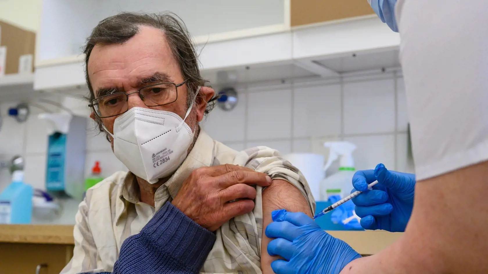 V Maďarsku sa situácia opäť pomaly zhoršuje. Stúpajú hospitalizácie, počet nakazených aj obete covidu.