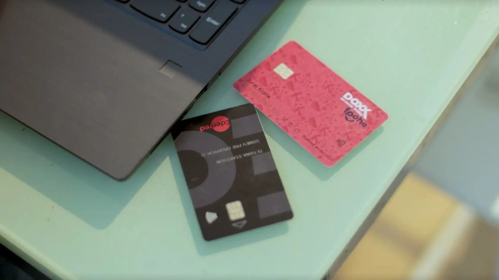 Elektronické gastrokarty sa vďaka mnohým benefitom stávajú pre zamestnancov najvýhodnejšou formou stravného.