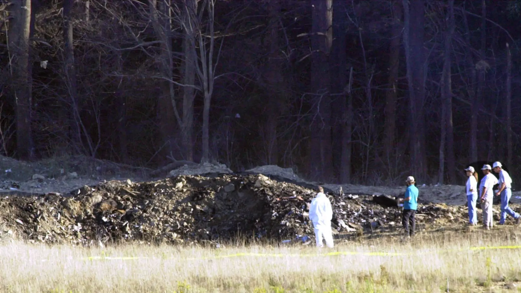 Posledné unesené lietadlo, let United Flight 93, vzlietlo z medzinárodného letiska Newark.
Vyšetrovatelia sa domnievajú, že cieľom bol pravdepodobne Biely dom alebo americký Kapitol. 
Lietadlo sa nakoniec zrútilo na poli pri Shanksville v Pensylvánii.