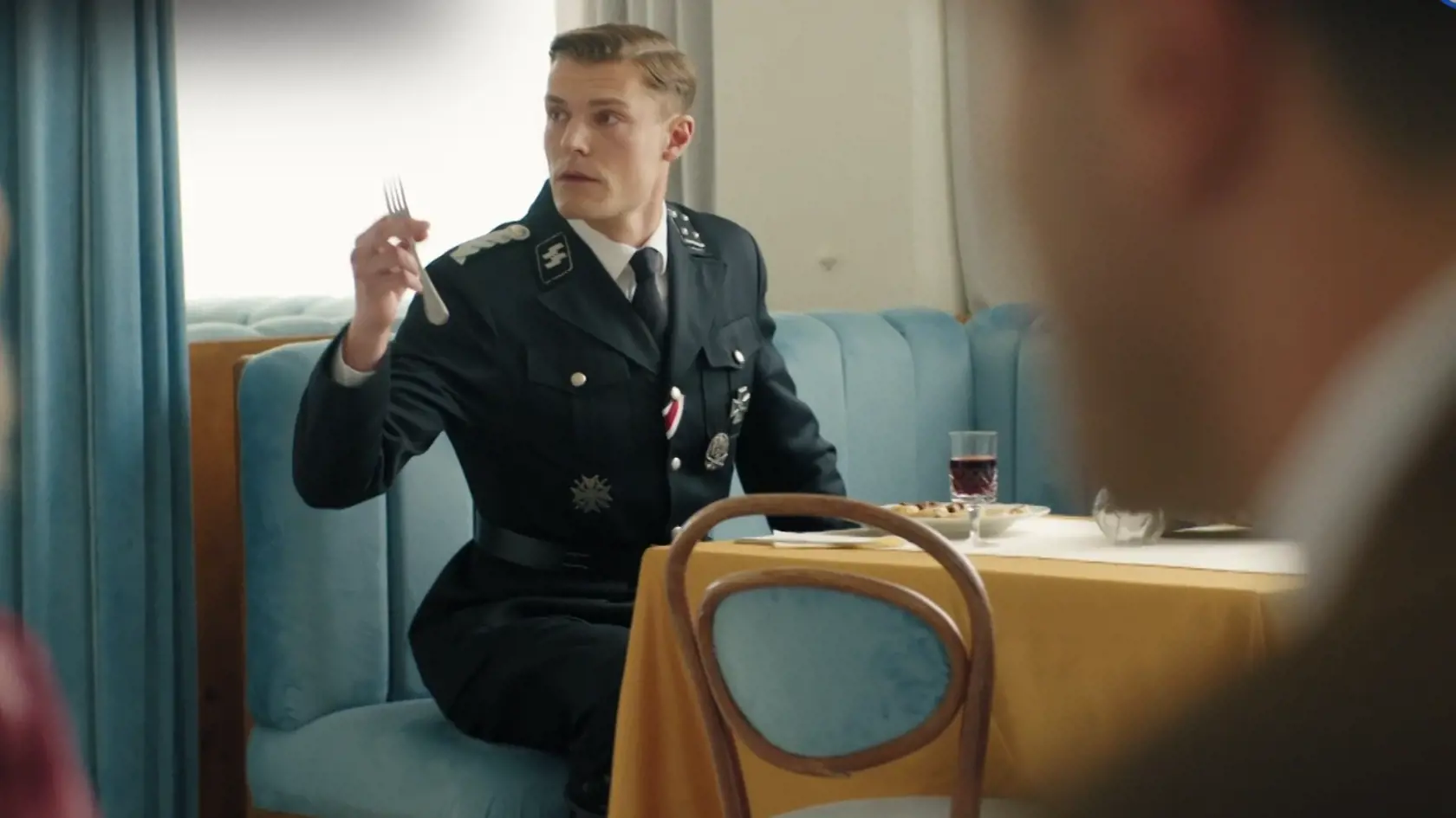 Ján Bakala v Dunaji, k vašim službám.