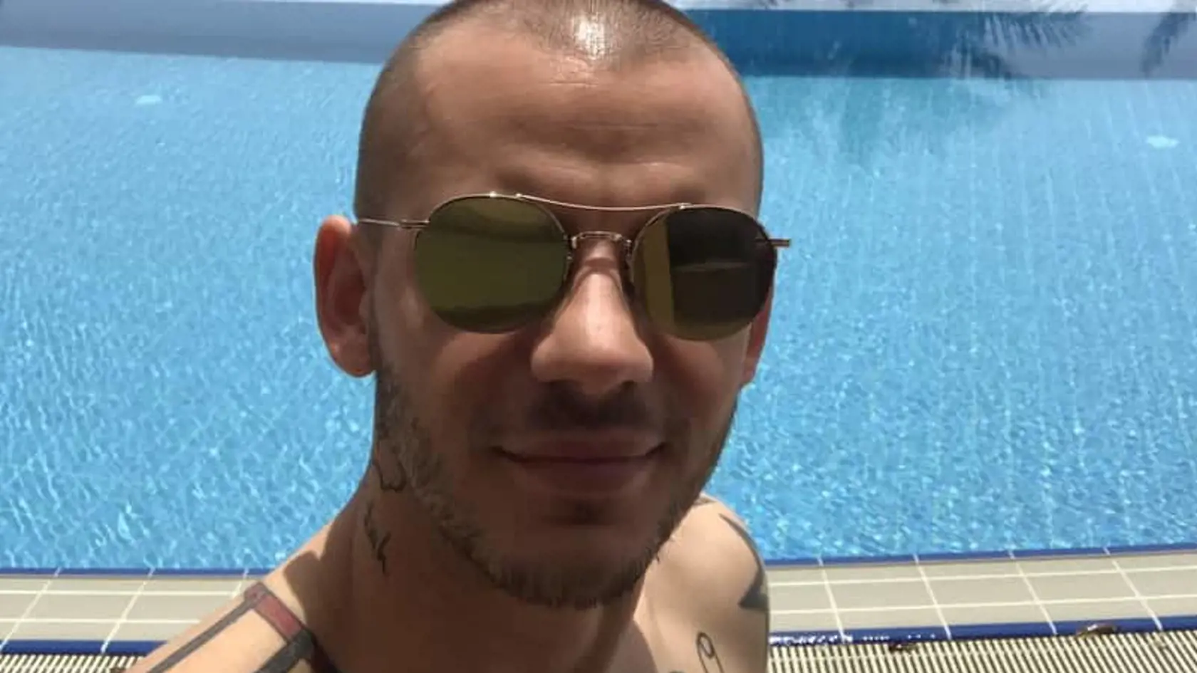 Vladko Weiss už pozdravuje z Kataru.