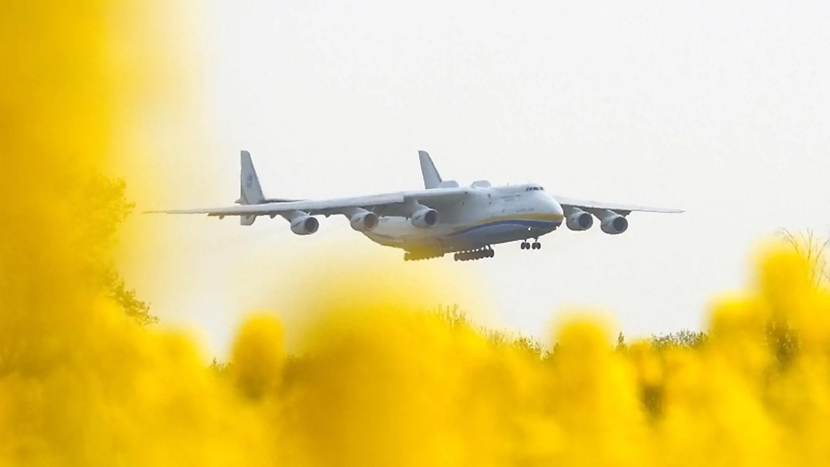 Antonov An-225 je najväčšie lietadlo na svete.