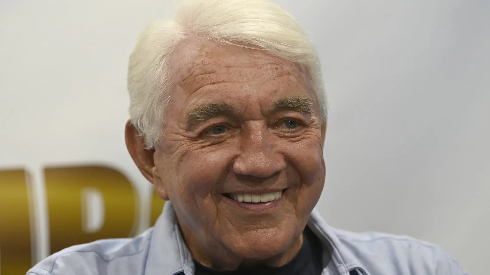 Legendárny český herec Jiří Krampol bojuje o život.