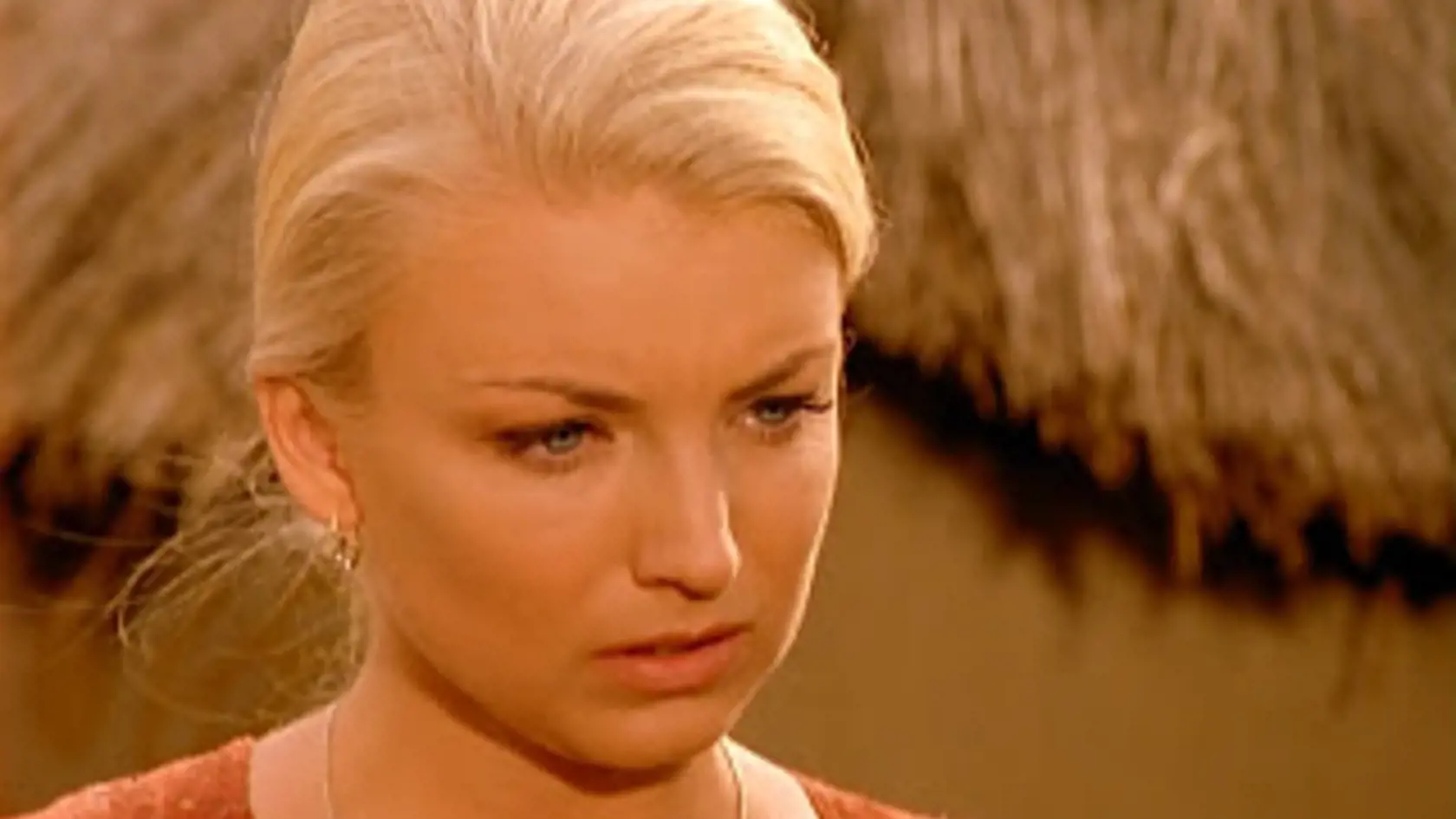 Krásna herečka Eva Vejmělková oslavuje významné životné jubileum, päťdesiat rokov. 