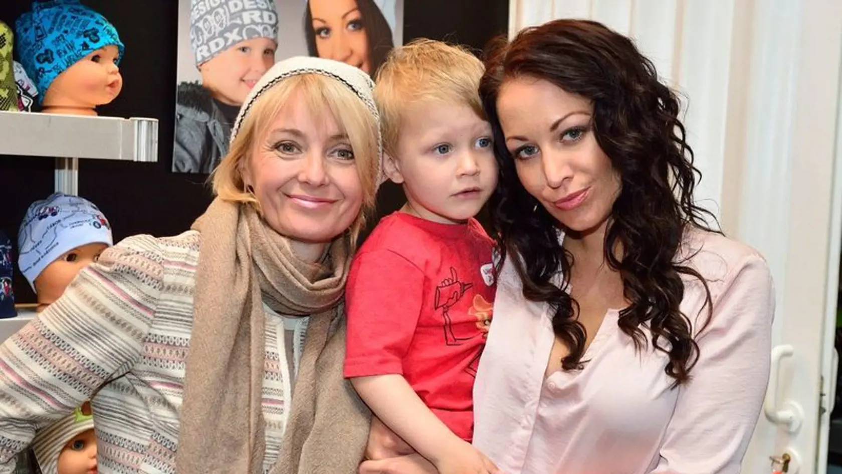 Veronika Žilková s dcérou Agátou Prachařovou a vnukom Kryšpínom.