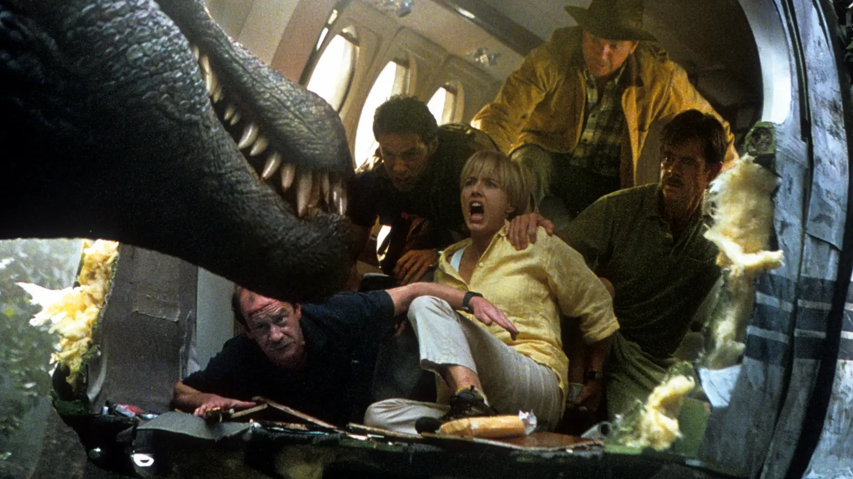 Tea Leoni, William H Macy and others scream at the sight of a dinosaur in a scene from the film 'Jurassic Park III', 2001. (Photo by Universal/Getty Images)