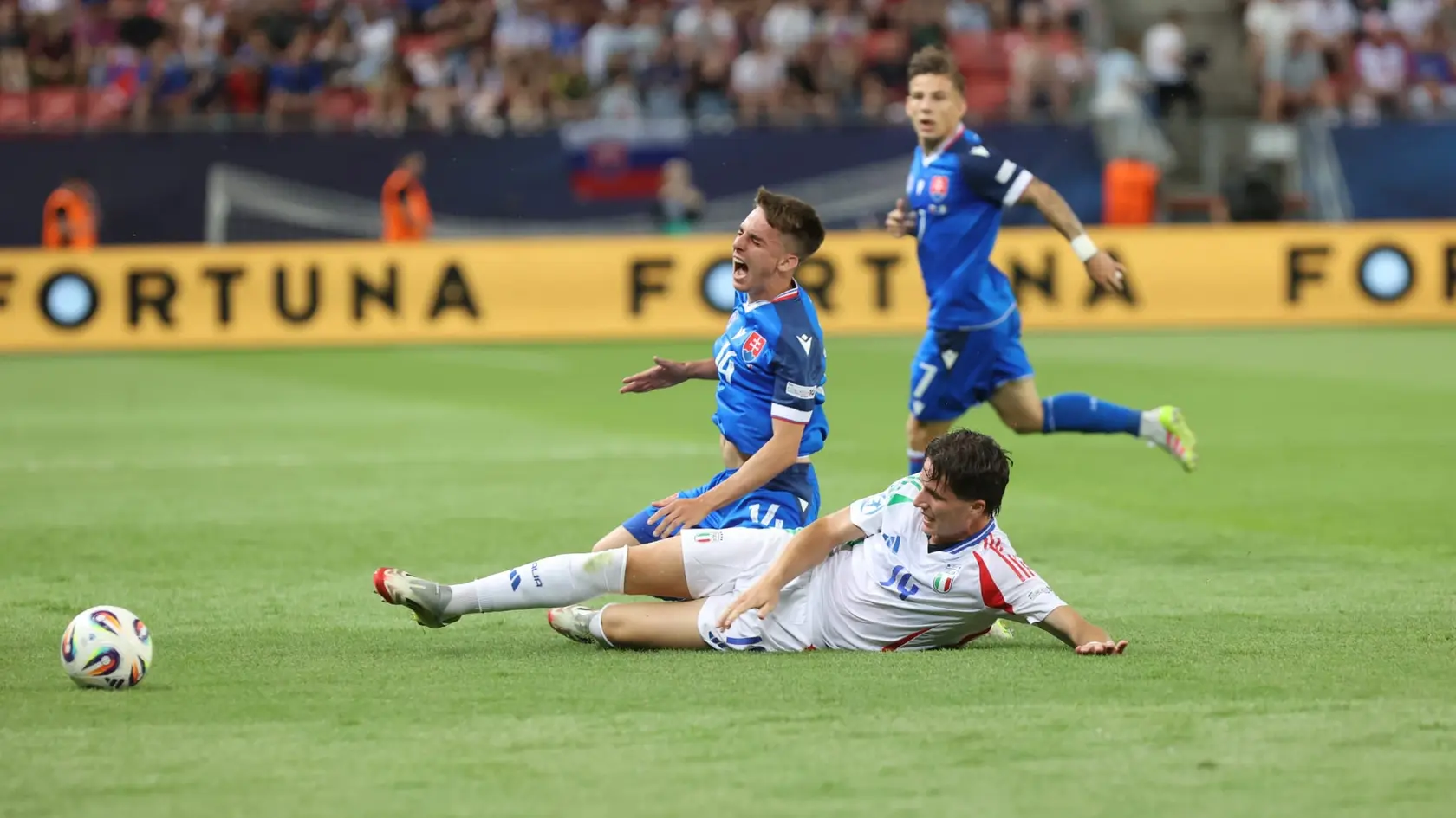 Slováci prehrávajú 0:1
