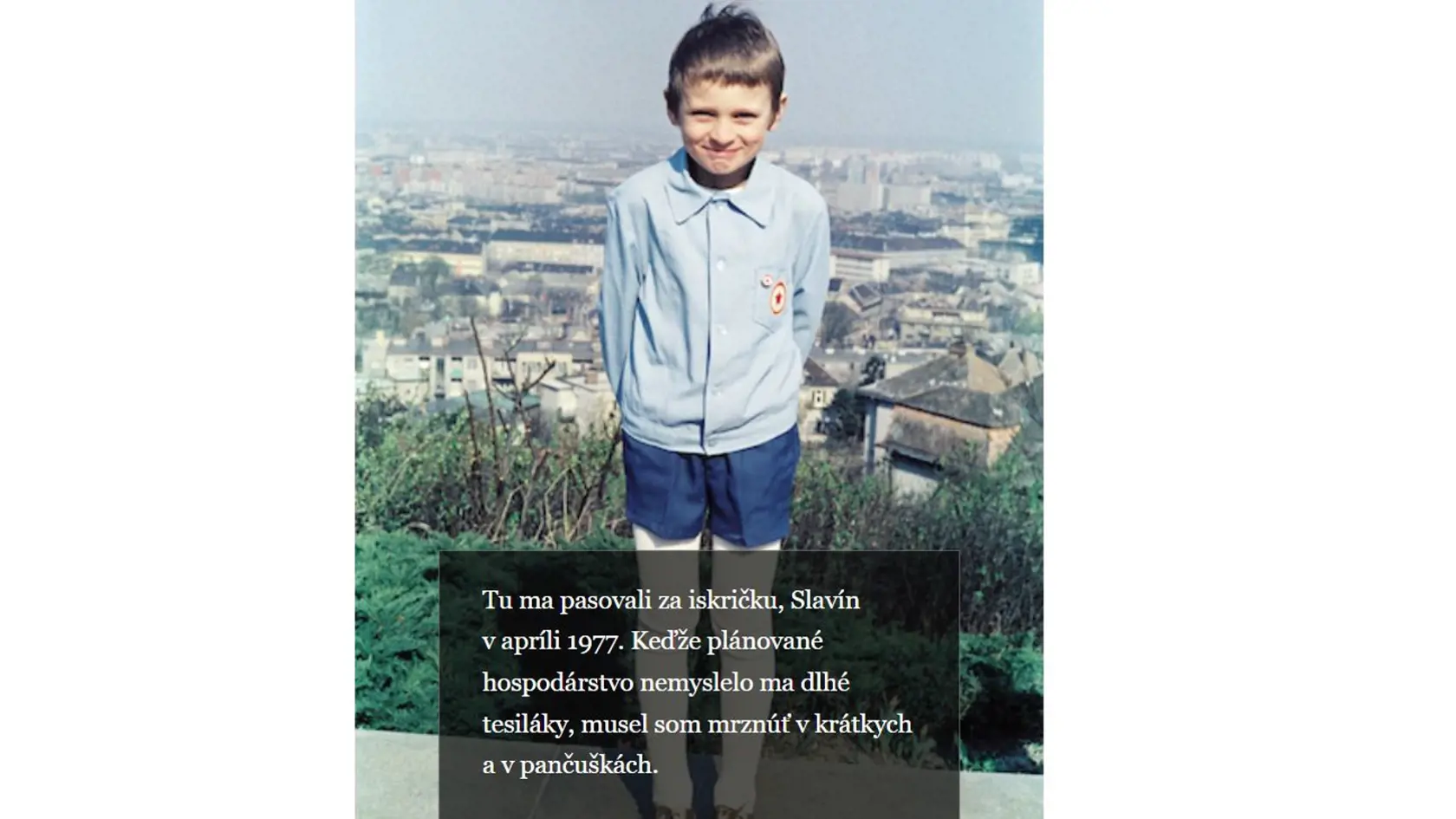 Šéf liebrálov Richard Sulík sa netají tým, že mu je komunizmus cudzí. Niekedy mal ale cez iskričkovskú rovnošatu namierené k pionierom.