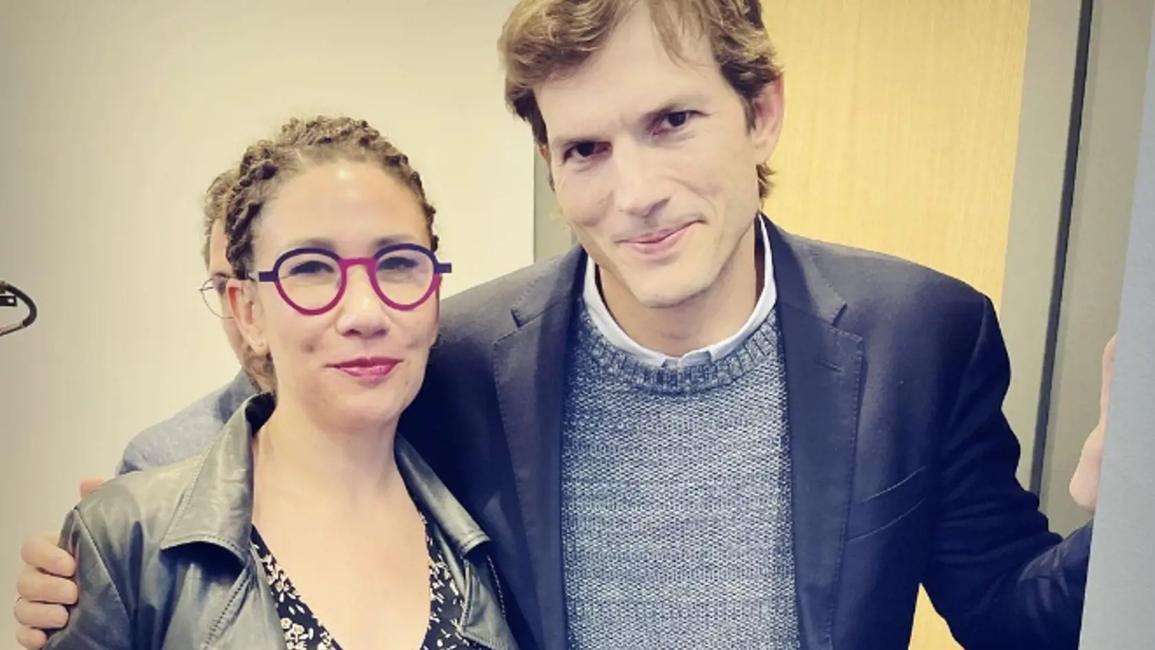 Europoslankyňa Lucia Ďuriš Nicholsonová a herec Ashton Kutcher.