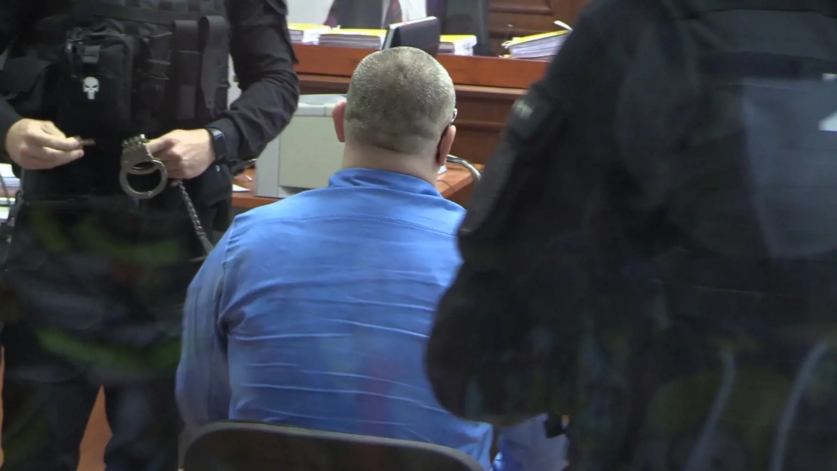 Zsolt Csonty pred senátom Špecializovaného trestného súdu.