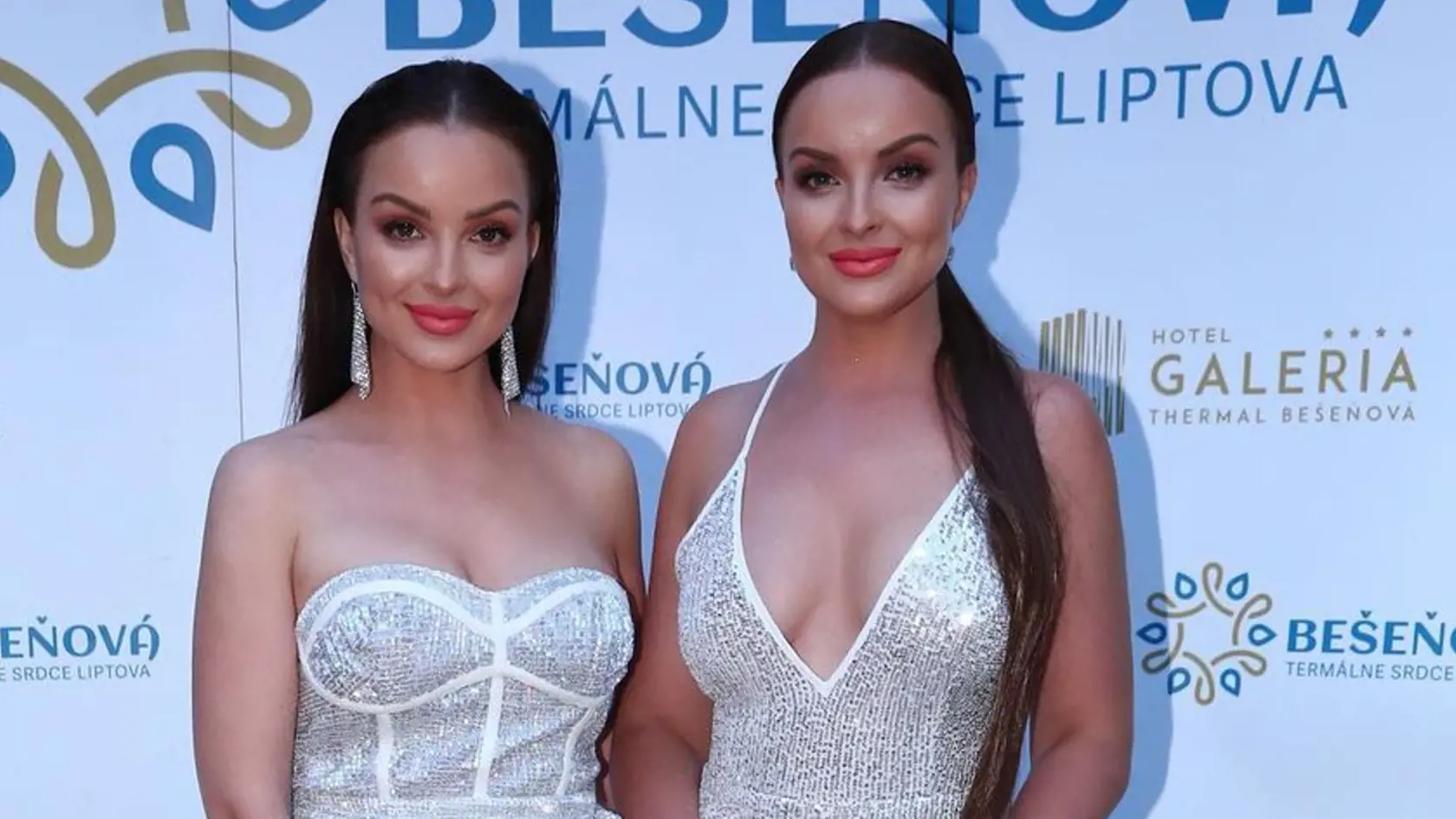 Daniela a Veronika sú sestrami a zároveň najlepšími priateľkami.