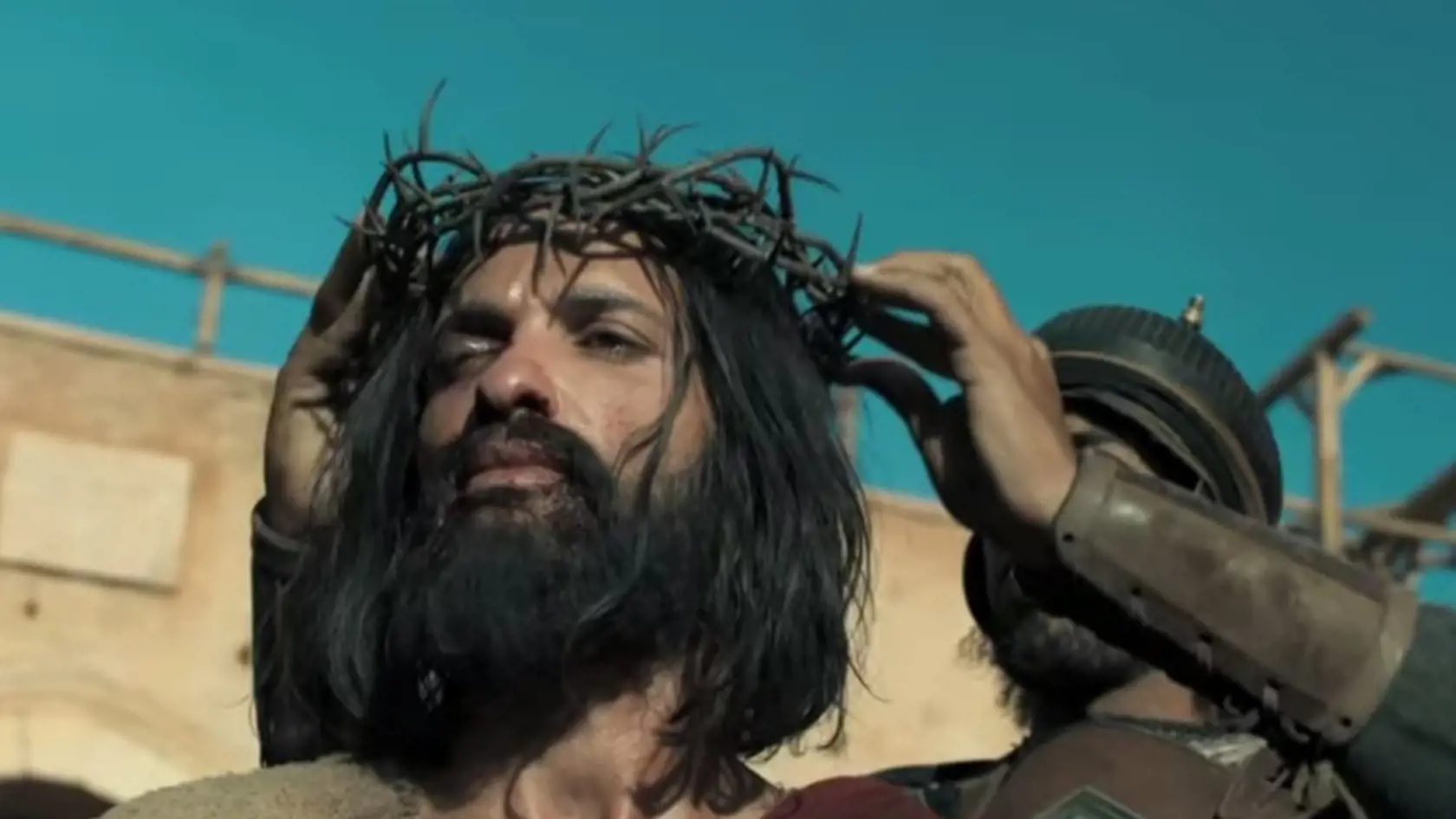 Úlohy Ježiša sa vo filme zhostil moslimský herec Haaz Sleiman.