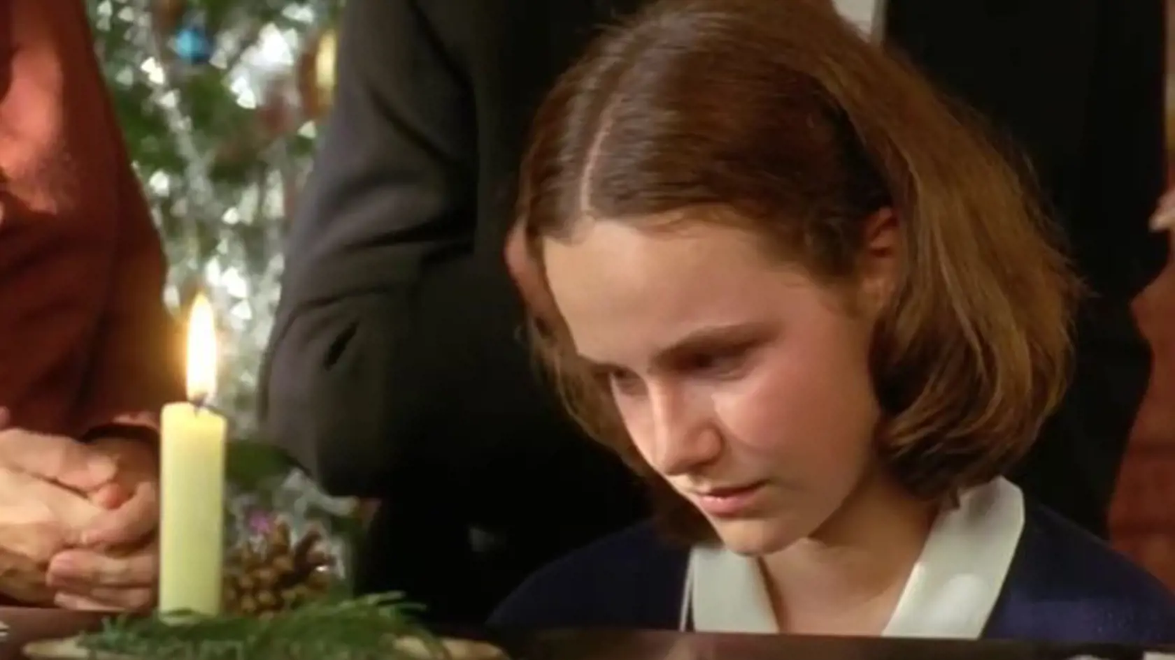 Kristýna Nováková vo filme Pelíšky