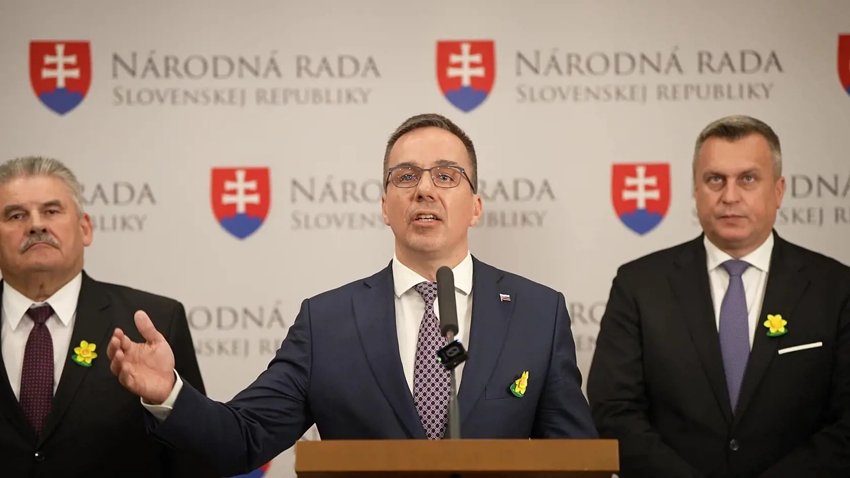 Parlament schválil plnohodnotný 13. dôchodok. Po novom tak už nepôjde o štátnu sociálnu dávku, ale riadnu penziu.