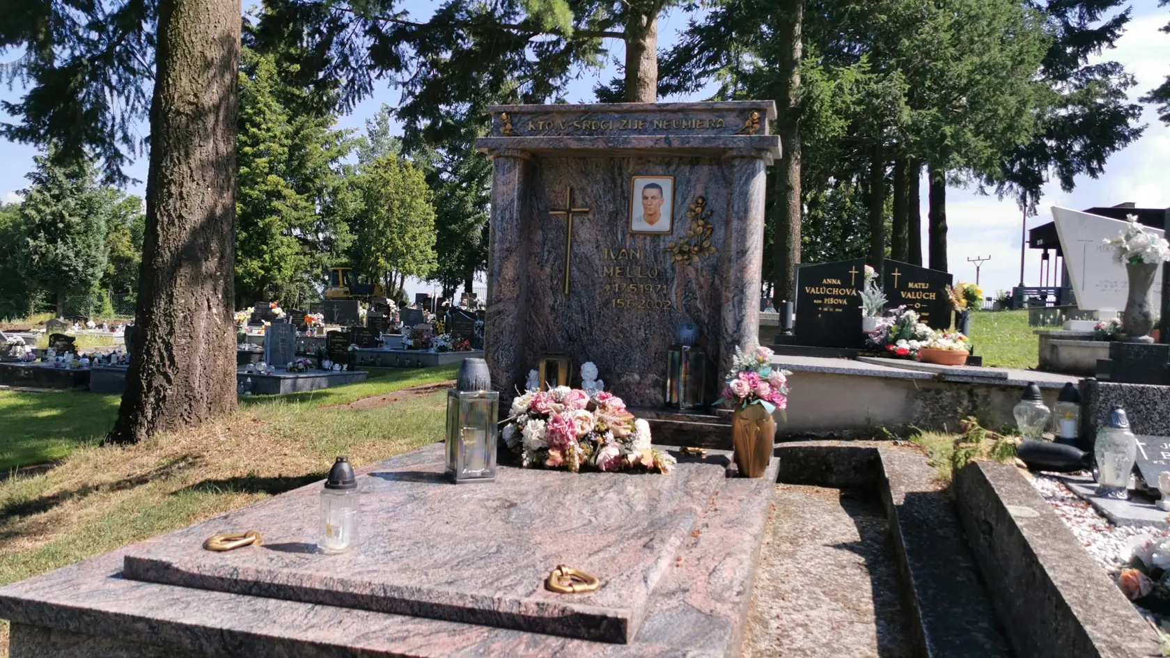 Ivan Mello zomrel pri nehode ešte v roku 2002.