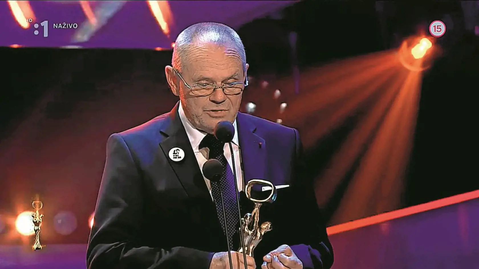 Ani vo verejnoprávnej televízii nemal problém povedať, čo si myslí.