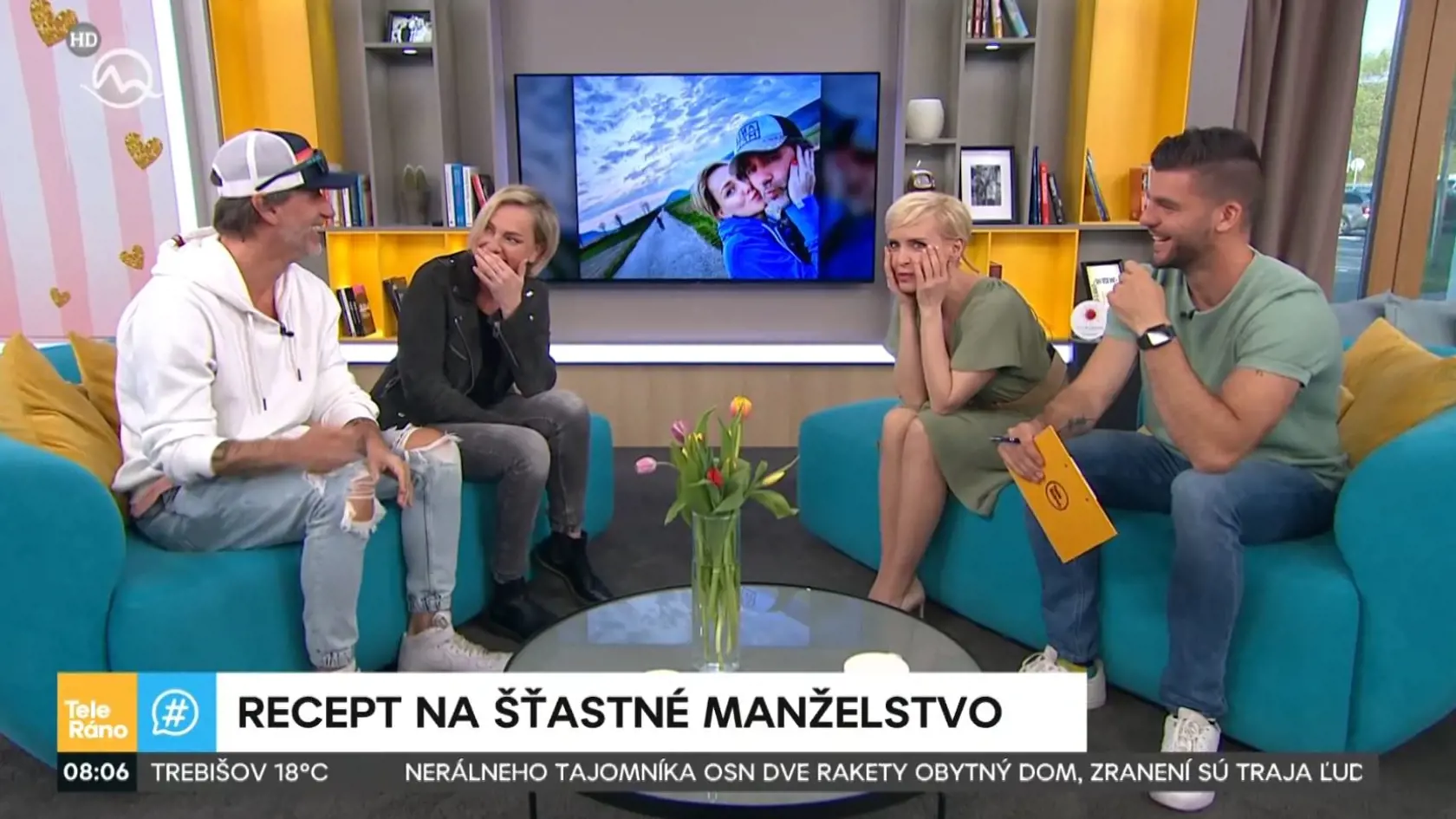 Kvetka Horváthová zažila trapas v živom vysielaní Telerána, Jaro Bekr a Monika Hilmerová sa išli ušúľať od smiechu.