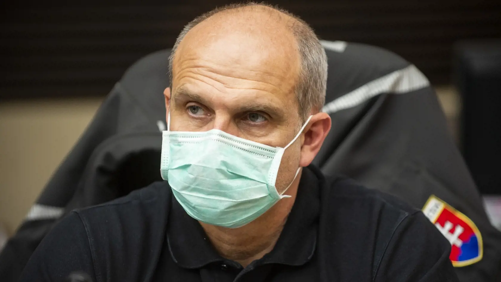 Na snímke bývalý prezident Policajného zboru SR Milan Lučanský počas zasadnutia krízového štábu SR 16. marca 2020 v Bratislave. FOTO TASR – Jakub Kotian