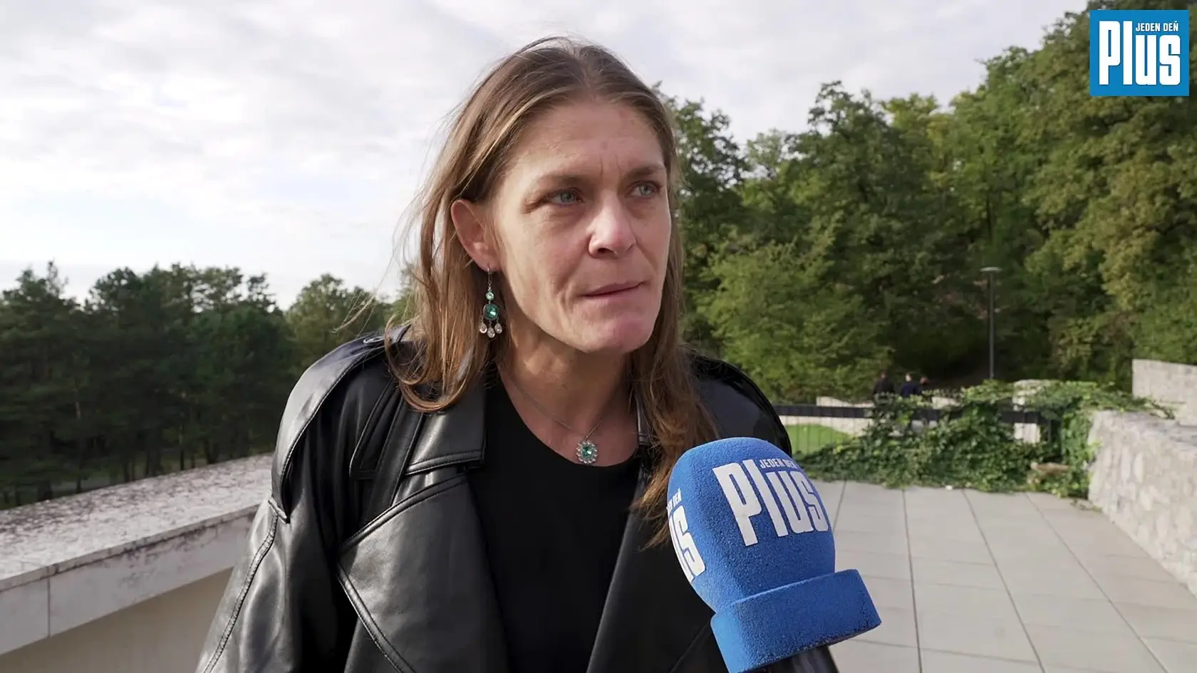 Užialená vdova Feldeková po pohrebe manžela: Riškova duša tu bude so mnou stále