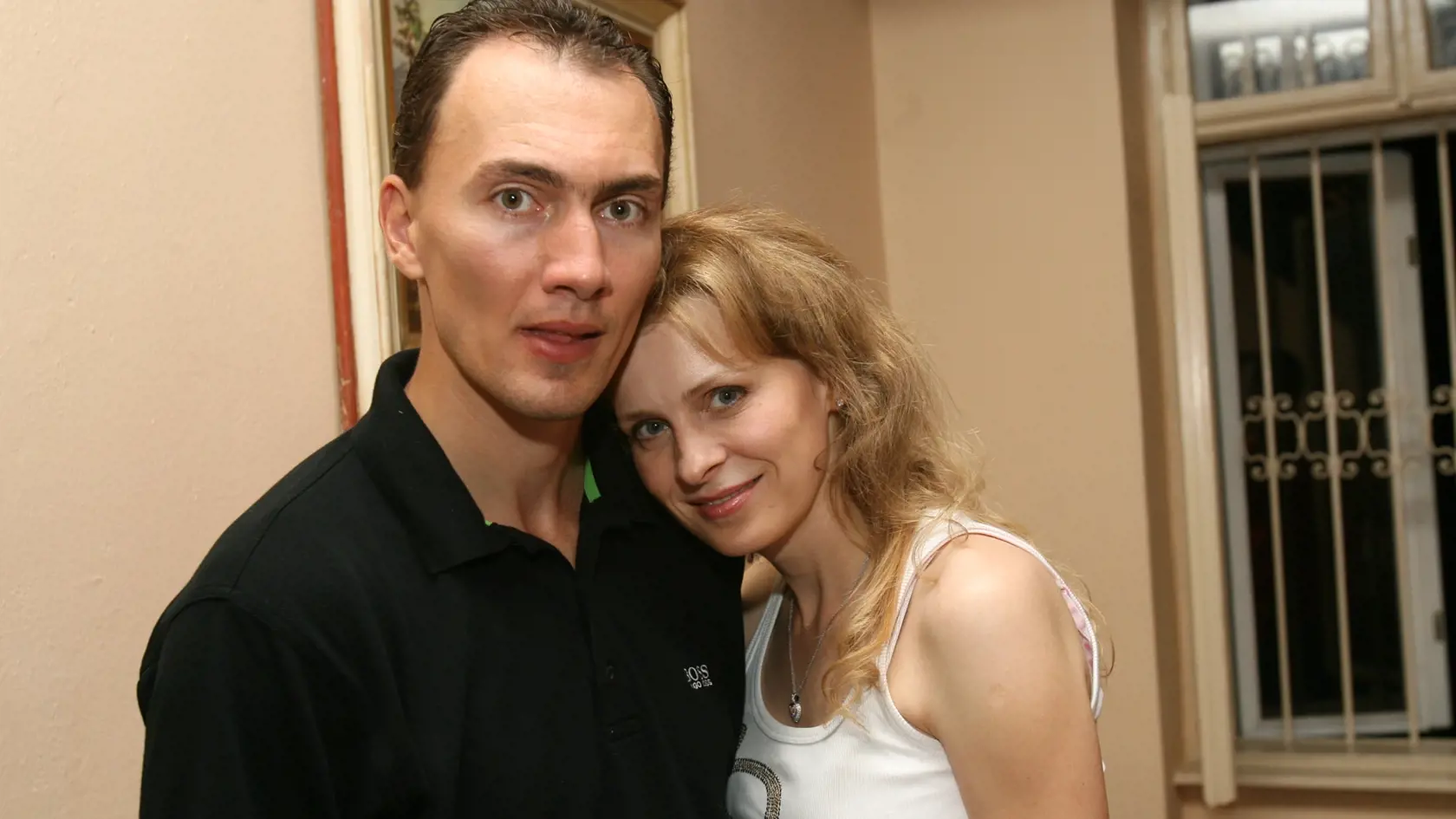 Na archívnej snímke Miroslav Šatan s manželkou Ingrid, s ktorou budúci rok oslávia už 20. výročie svadby.