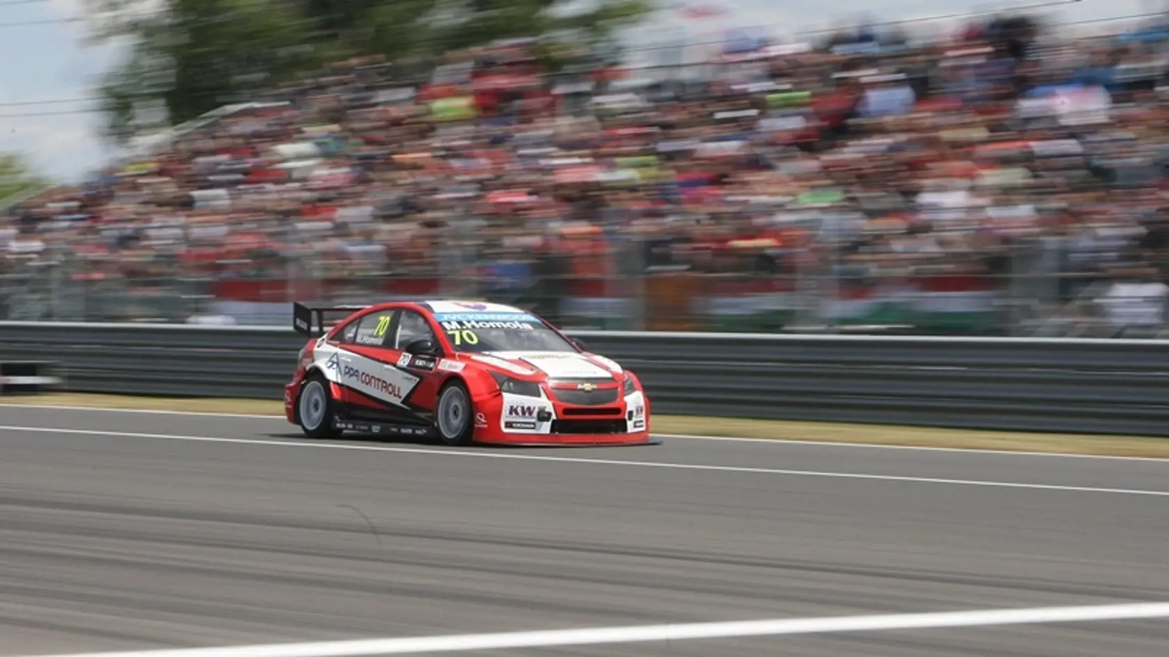 Matej Homola si  prvýkrát zajazdil v prestížnom  seriáli WTCC.