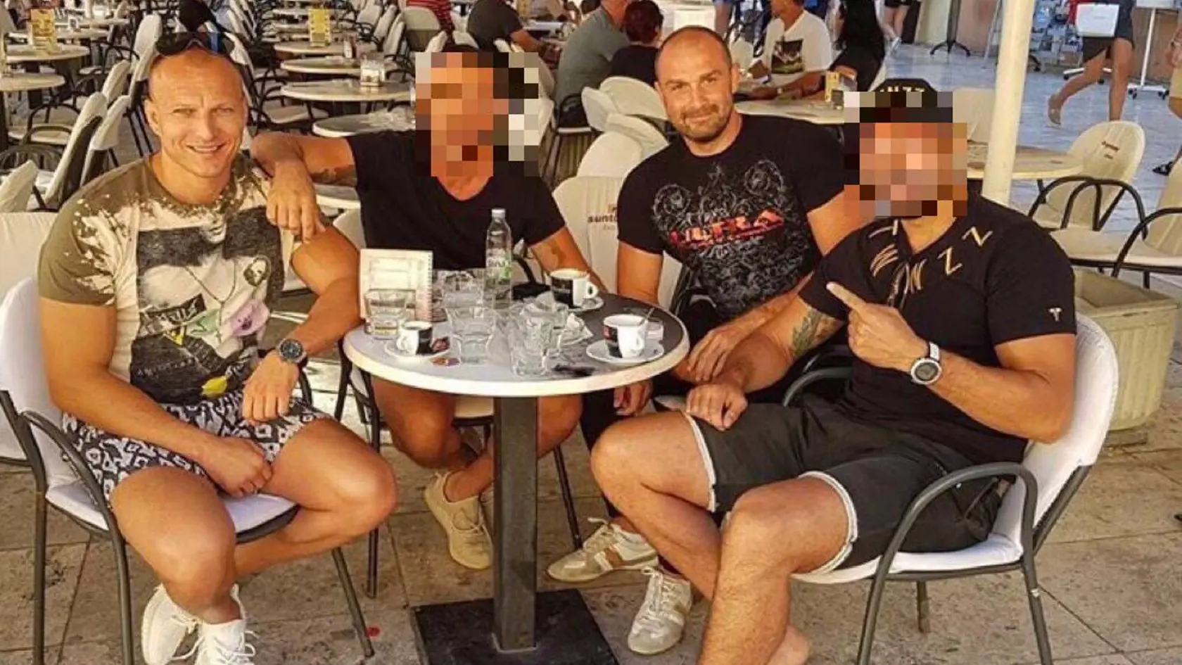 Podivné známosti Mihálika