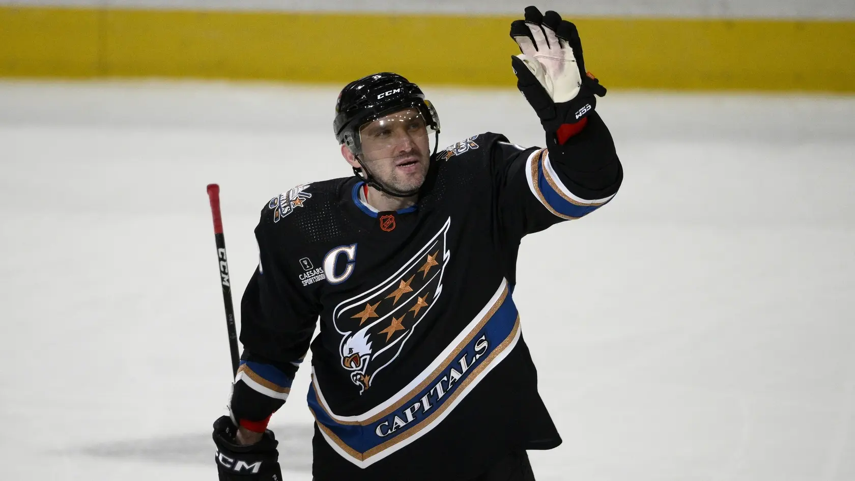 Alexander Ovečkin strelil svoj 801. i 802. gól v NHL v zápase Washingtonu Capitals a Winnipegu Jets. 
